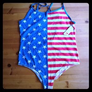 BNWT Snooze Button (Target) patriotic bodysuit